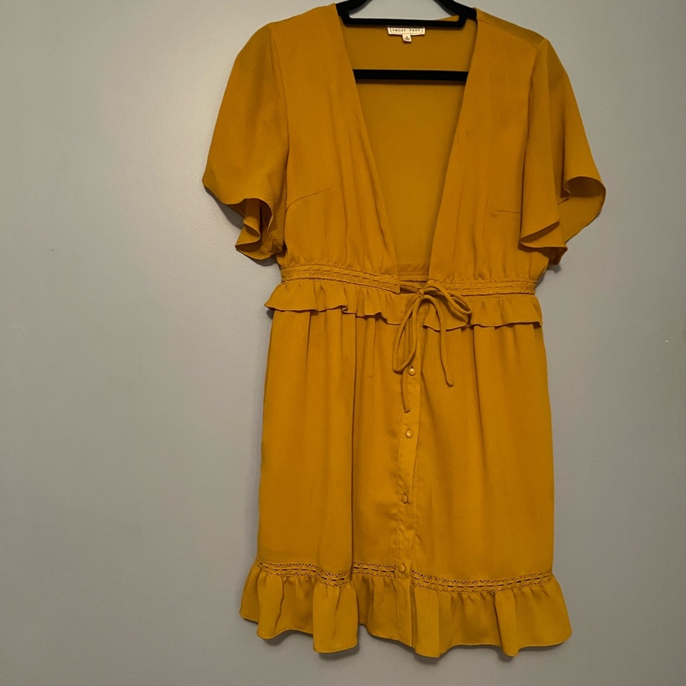 Emory Park Mustard Yellow V Neck Dress